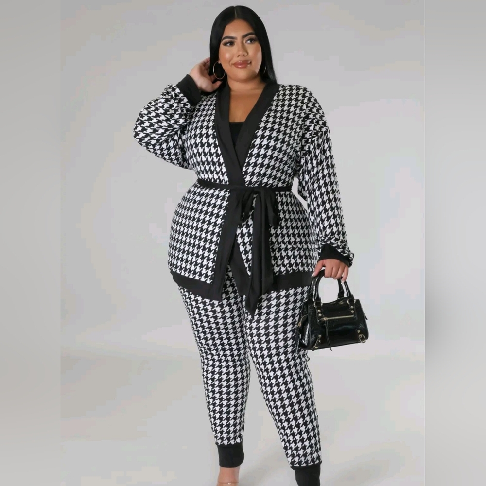 Wrenlee Two-Piece Set